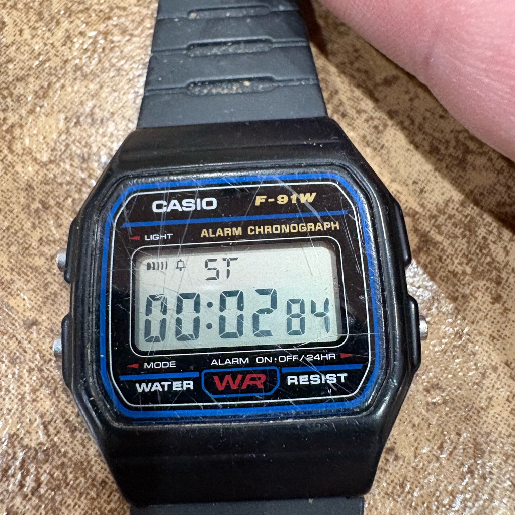 Casio F91w Digital Watch Black Alarm Chronograph Wr Working Classic Casio F91w Digital Watch Black Alarm Chronograph Wr Working Classic